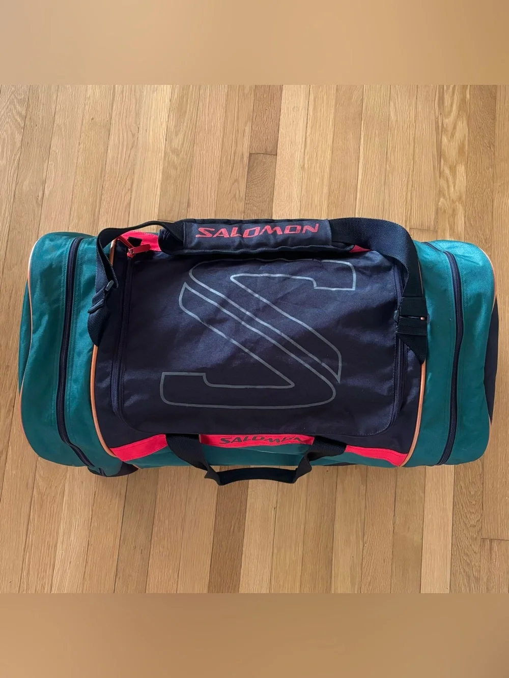 Vintage 90s Salomon Duffle Bag Green Black Club Line Streetwear Luggage